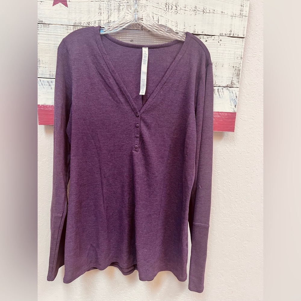 Lululemon Athletica Purple-Plum colored Long Sleeve VNeck Tee
